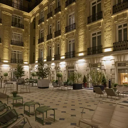 Fraser Le Claridge Champs-elysées 5*