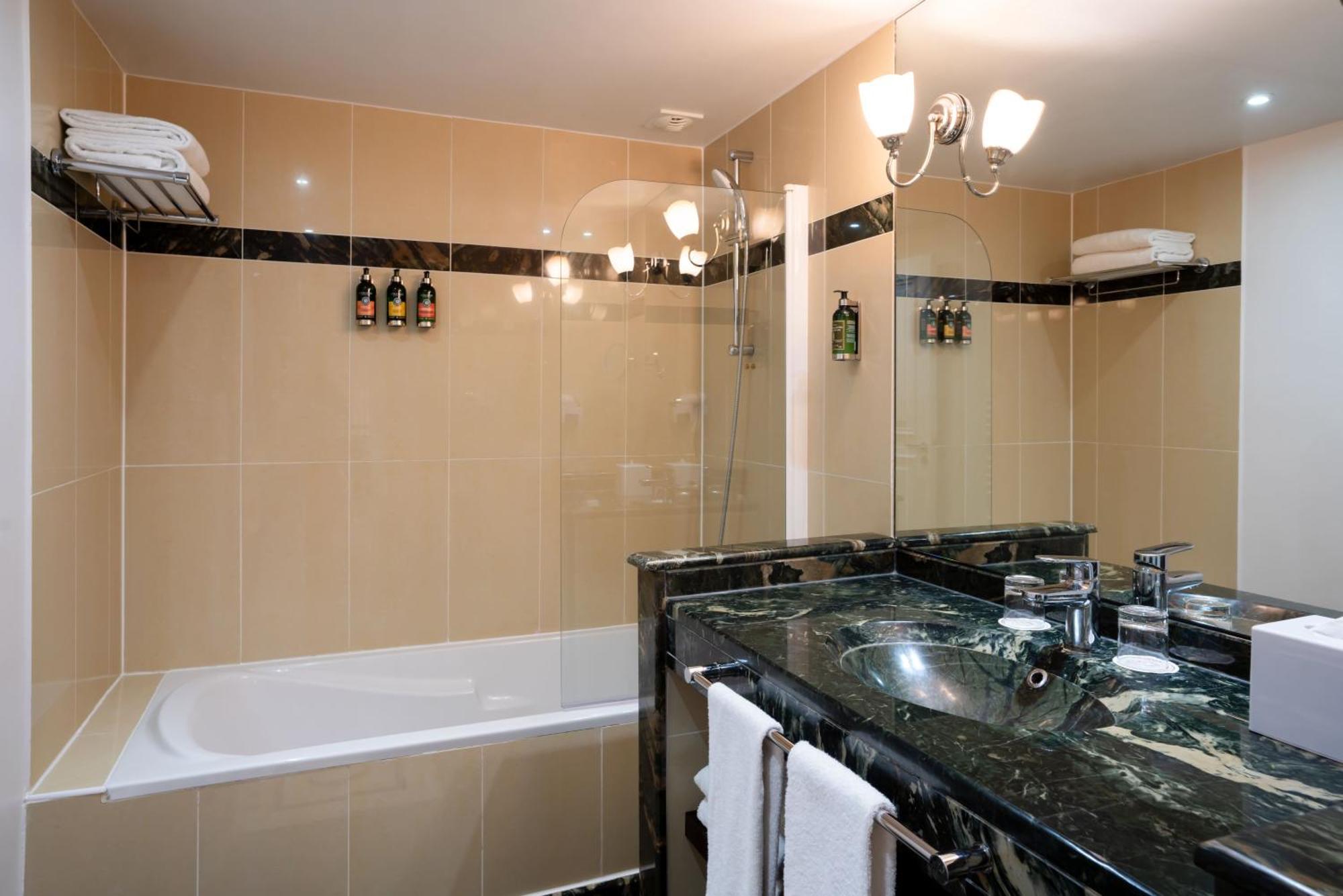 Fraser Le Claridge Champs-elysees Aparthotel 5*