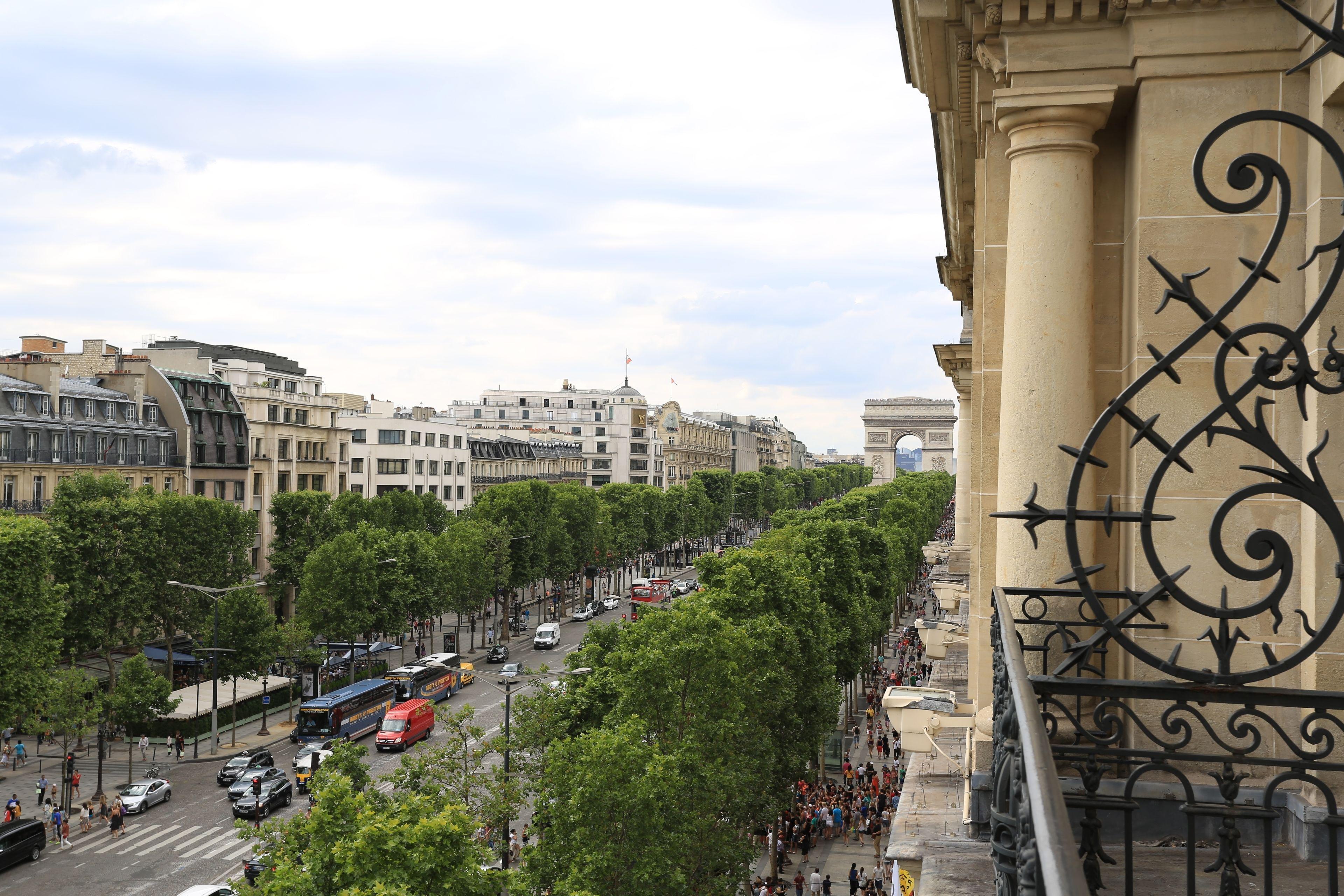 Fraser Le Claridge Champs-elysees